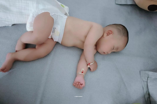 襄阳9个月宝宝可以吃盐吗